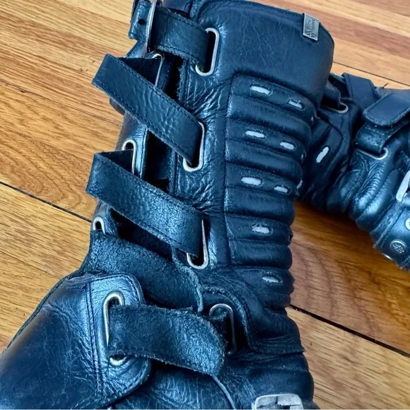 New Rock Black Leather Women's Boots with Metal Heels Size 8 - Picture 7 of 11